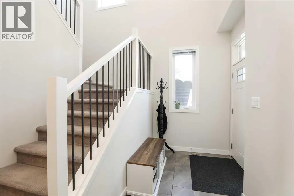 100 Riverhurst Cove W