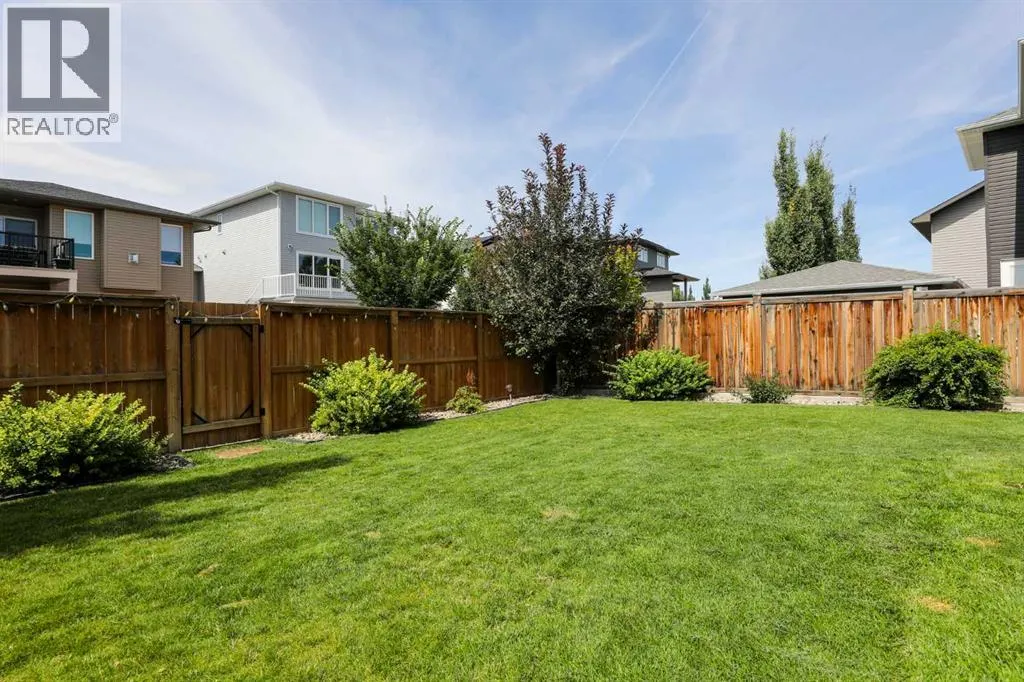 100 Riverhurst Cove W