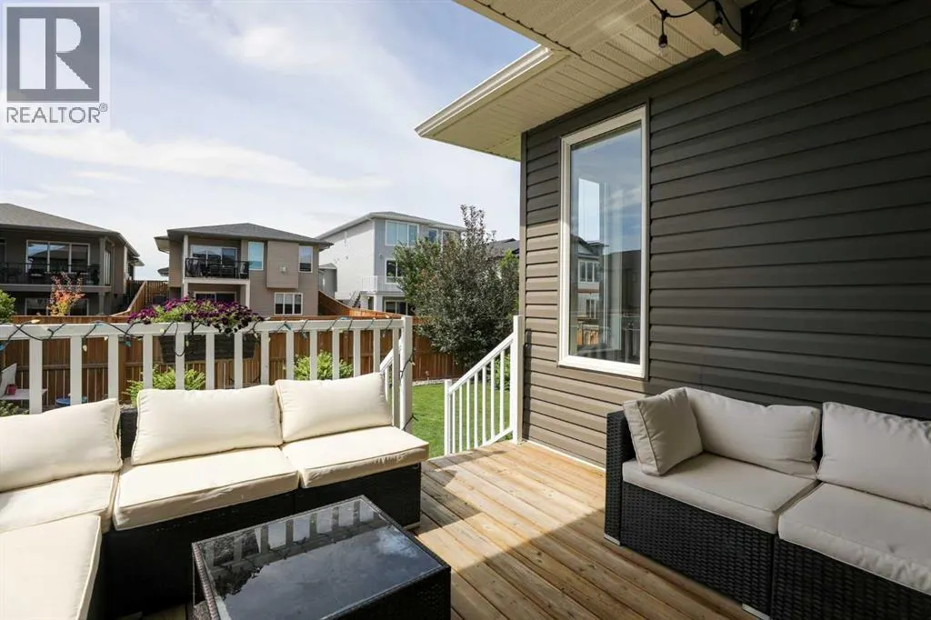 100 Riverhurst Cove W