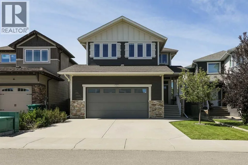 100 Riverhurst Cove W