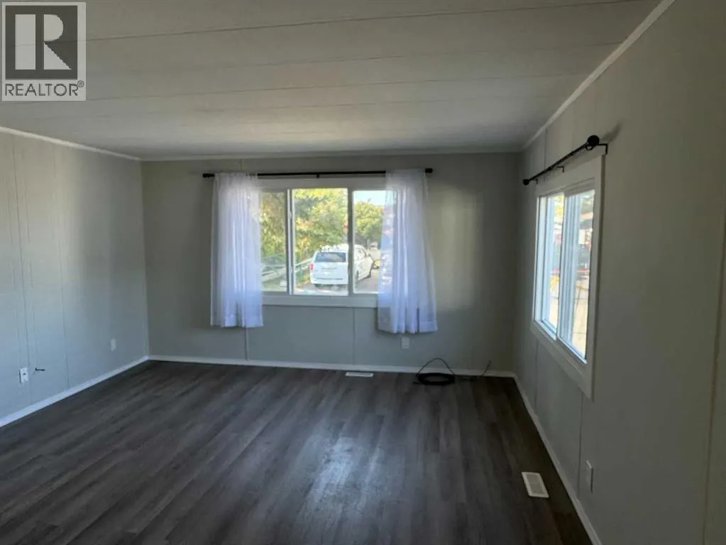 206 Polar Avenue