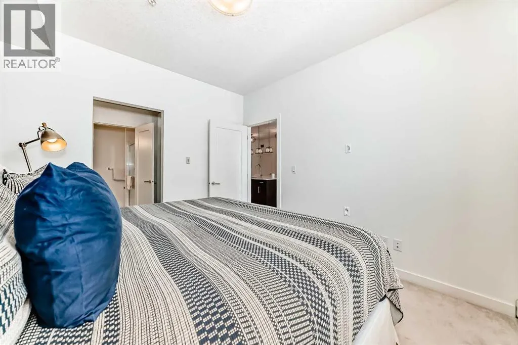 109, 10 Walgrove  SE