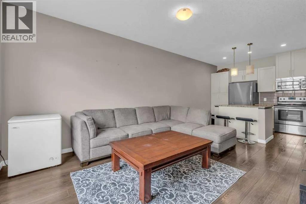 93 Copperstone Common SE