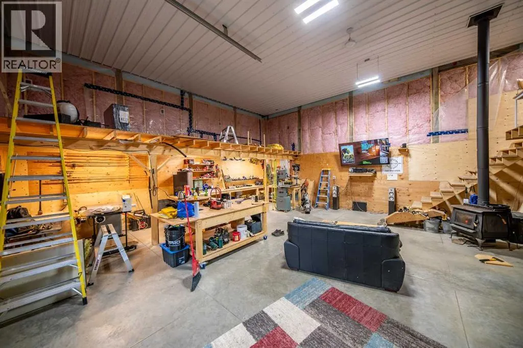 #403, 69402 Range Road 82