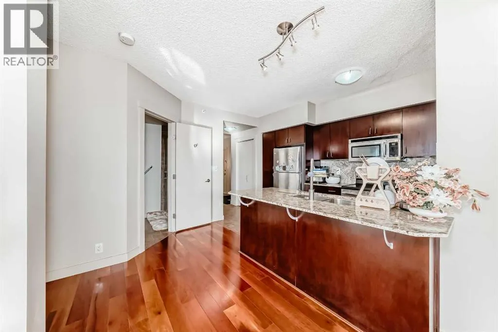 810, 8710 Horton Road SW