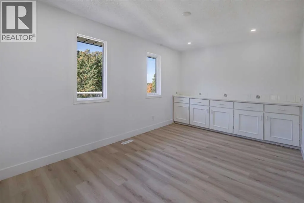 262107 Poplar Hill Drive