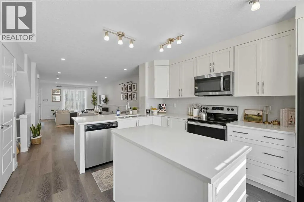 102, 474 Seton Circle SE