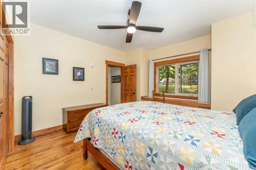 114, 155 Crossbow Place