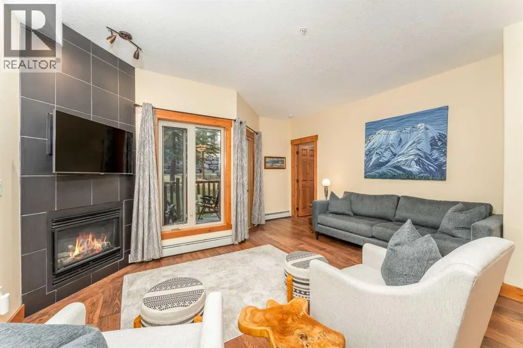 114, 155 Crossbow Place