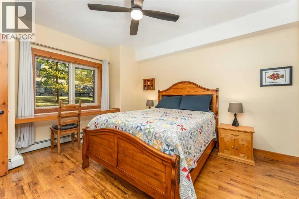 114, 155 Crossbow Place