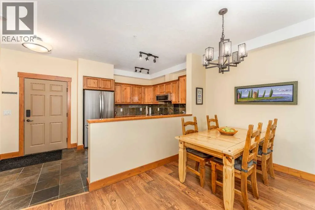 114, 155 Crossbow Place