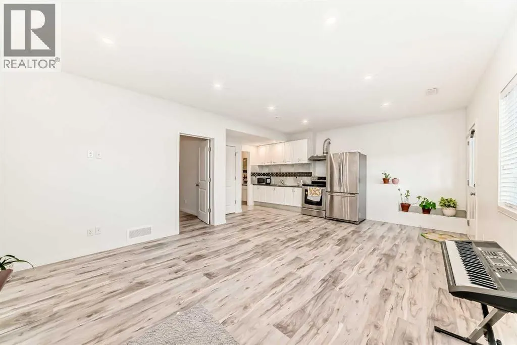 28 Panton Court NW
