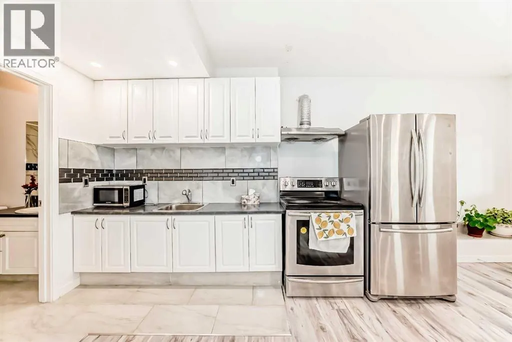 28 Panton Court NW