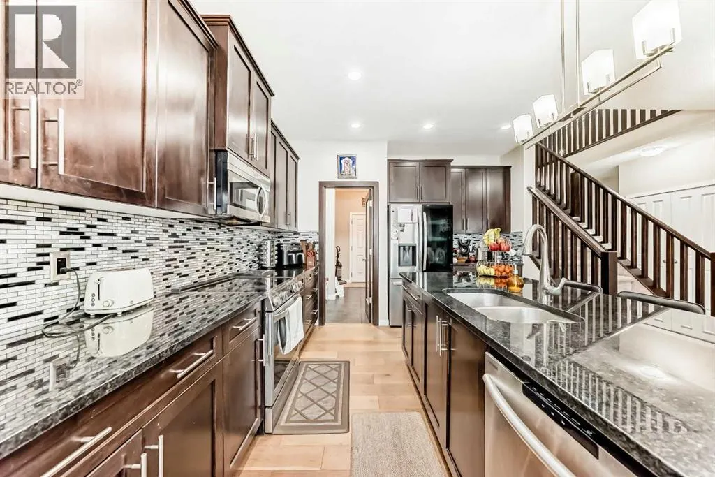 28 Panton Court NW