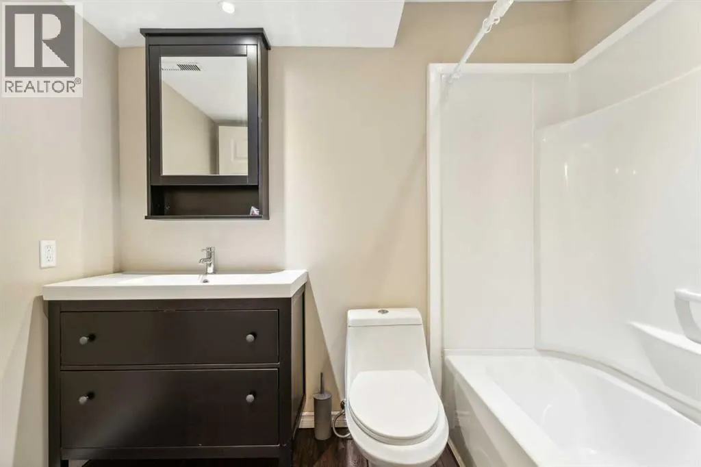 73 Rocky Ridge Heath NW