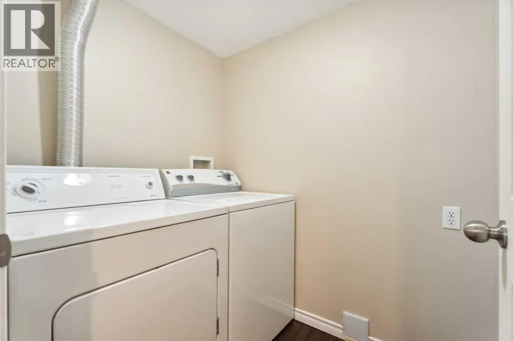 73 Rocky Ridge Heath NW