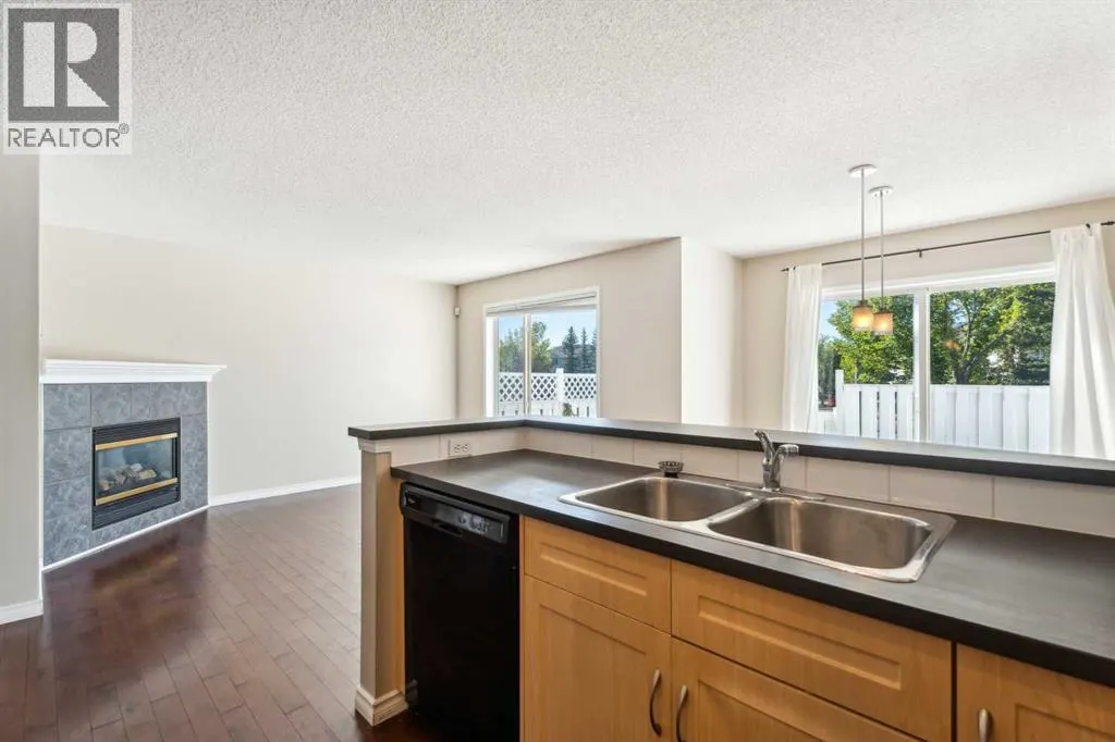 73 Rocky Ridge Heath NW