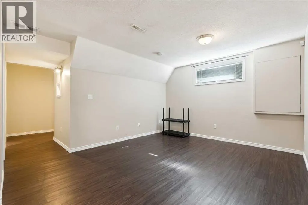 73 Rocky Ridge Heath NW