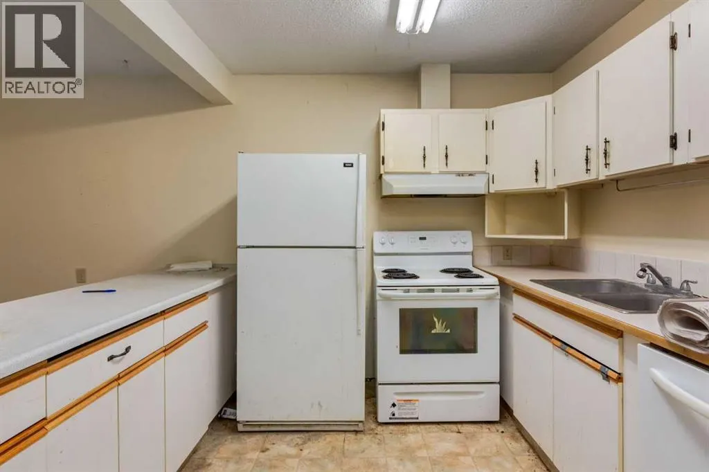 1014, 200 Brookpark Drive SW