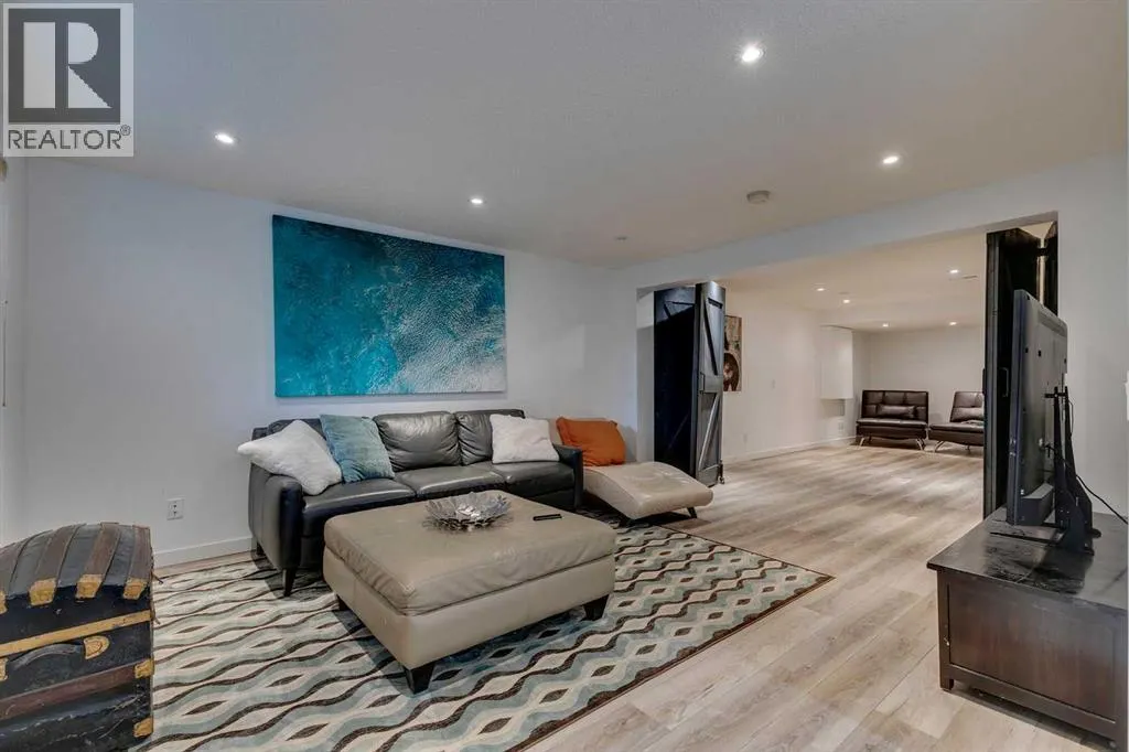42 Sierra Morena Green SW