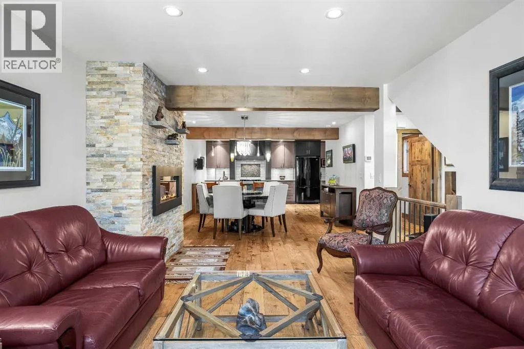 3, 810 4th Street W