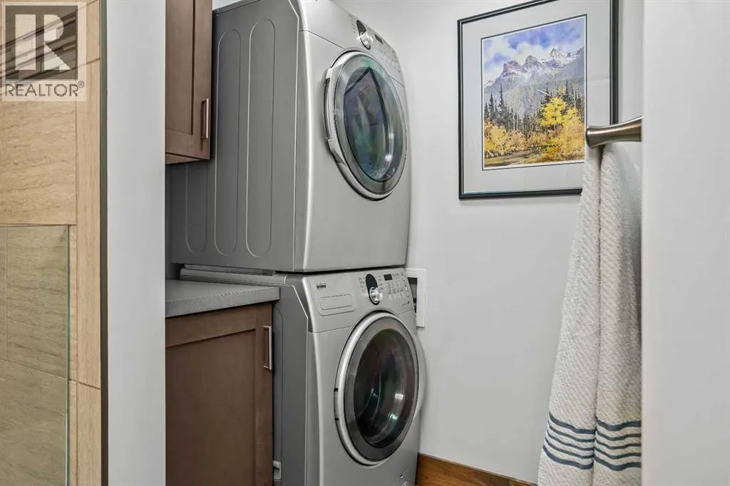 3, 810 4th Street W