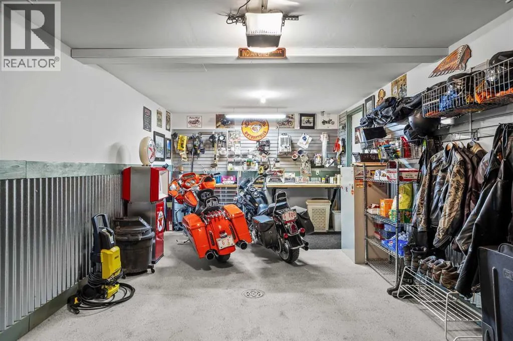 3, 810 4th Street W