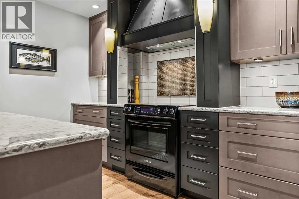 3, 810 4th Street W
