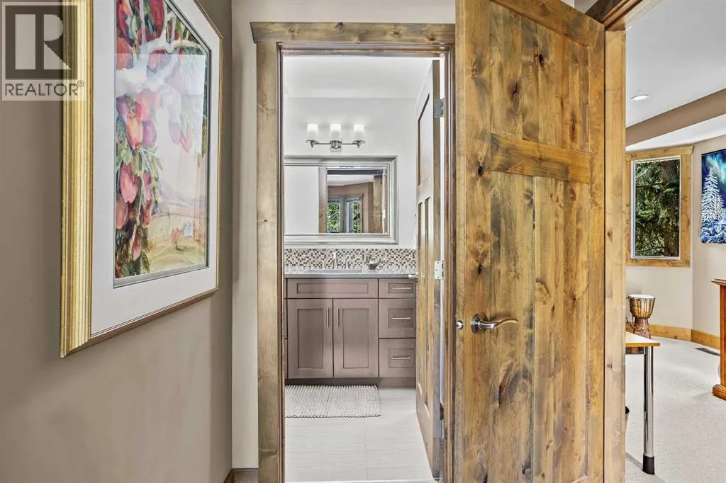 3, 810 4th Street W
