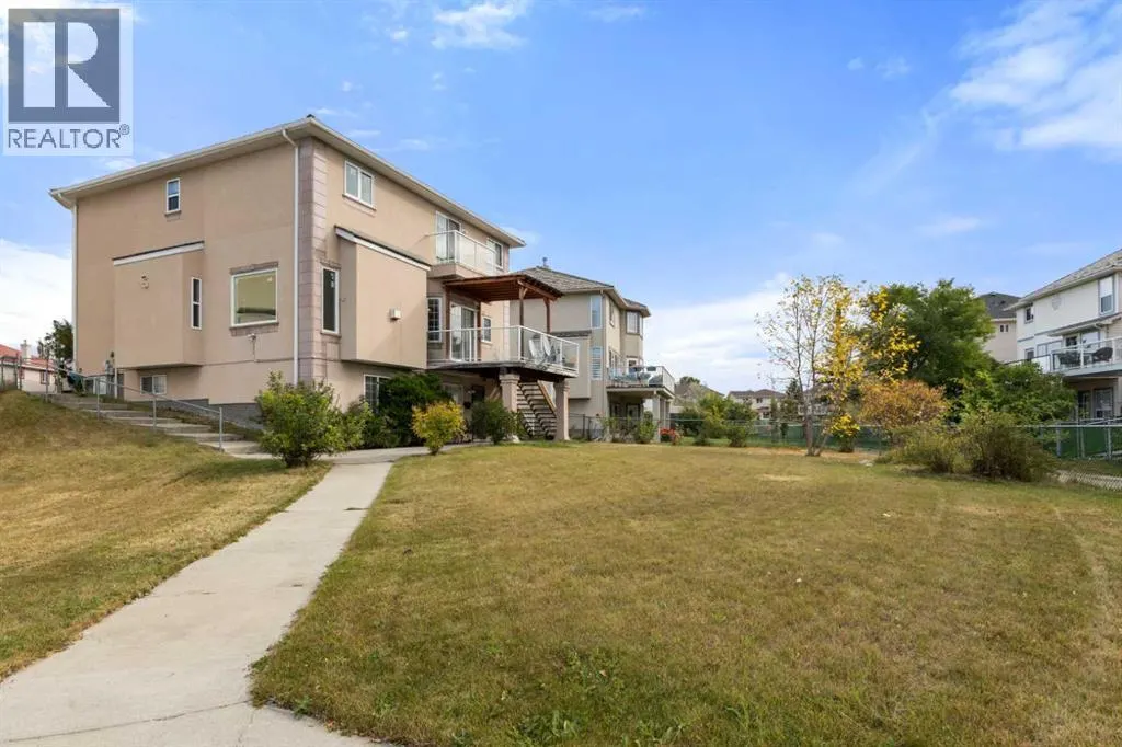 253 Coral Shores Cape NE