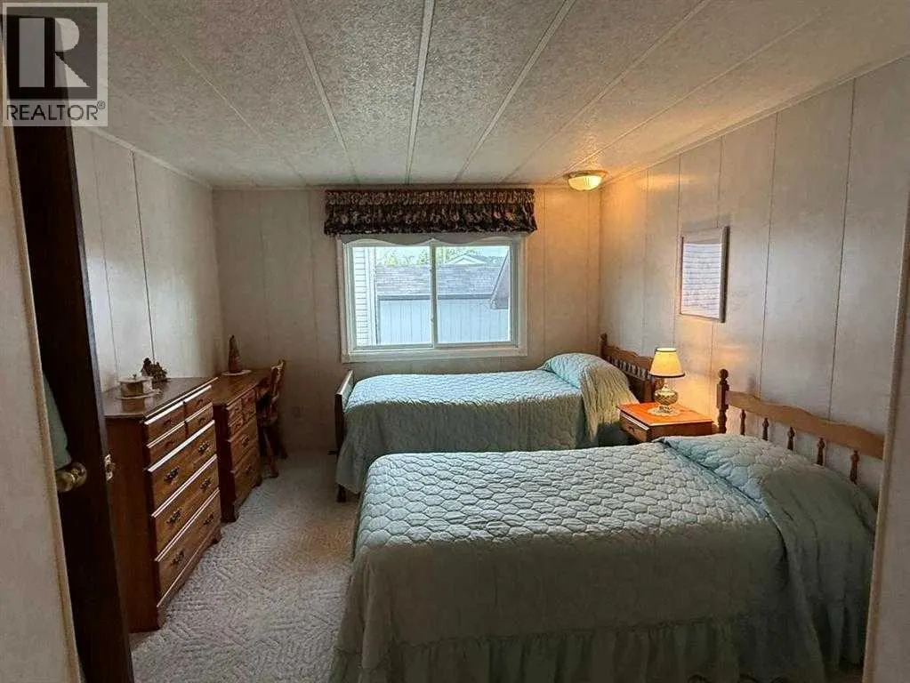 99 Arbour Lake Road Road NW