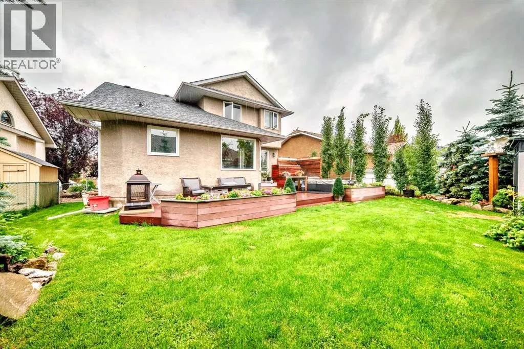296 Lakeside Greens Crescent