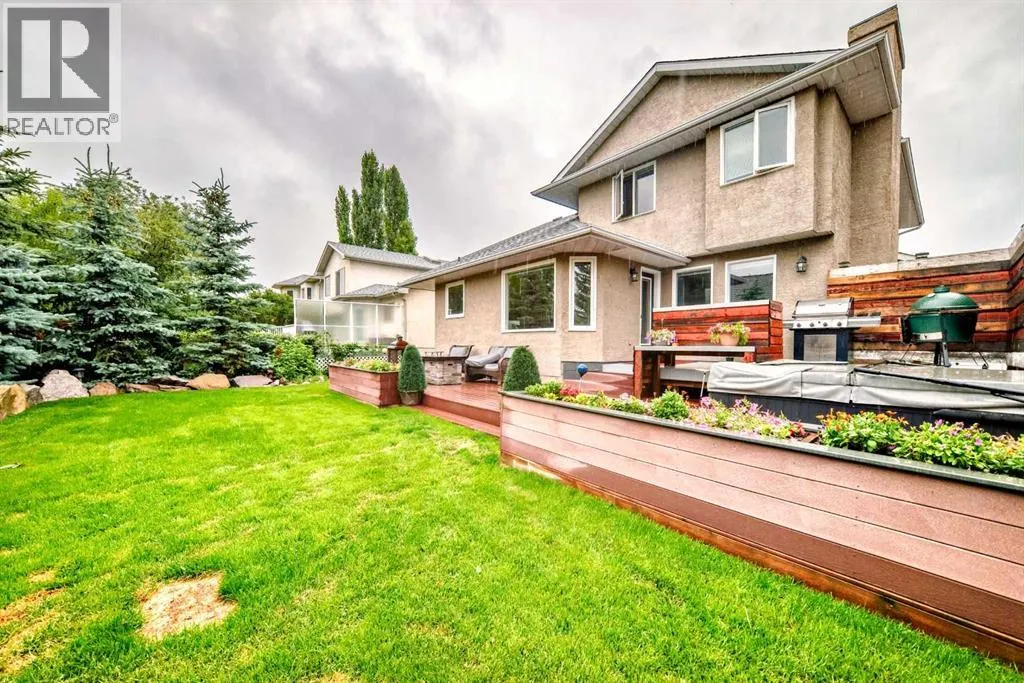 296 Lakeside Greens Crescent