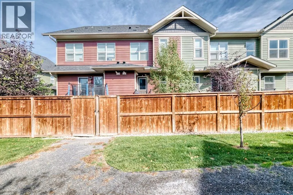 259 cranbrook Square SE