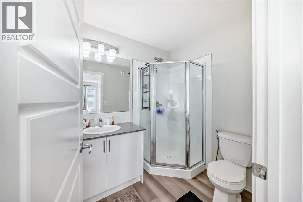 259 cranbrook Square SE