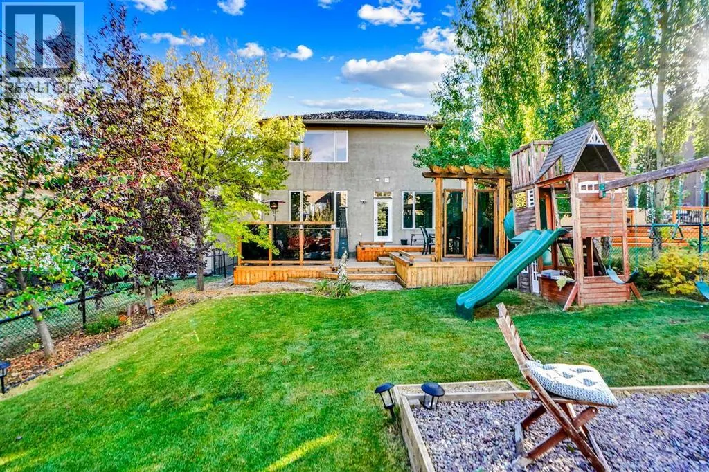 70 Royal Ridge Manor NW