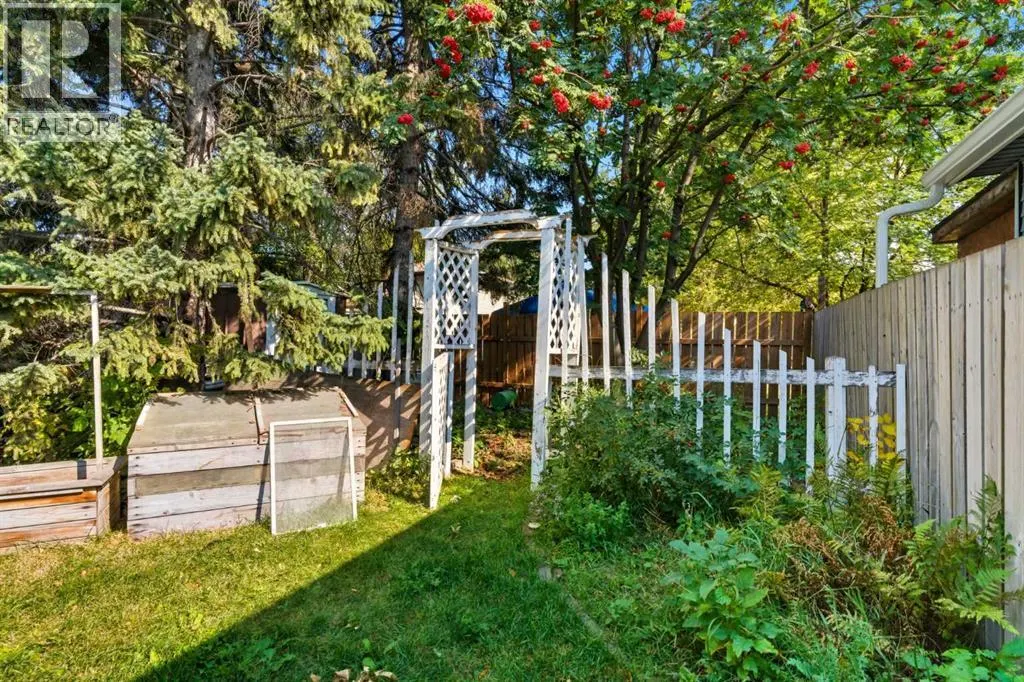 124 Lynnbrook Road SE