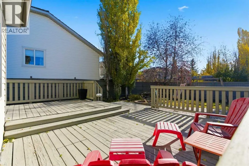 162 Mt Apex Crescent SE