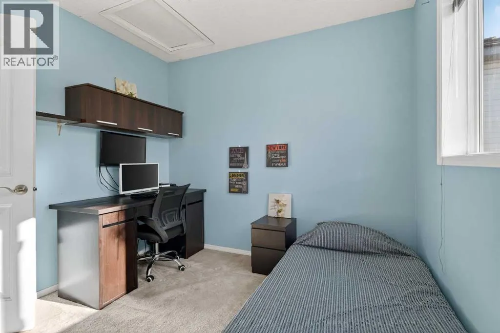 162 Mt Apex Crescent SE