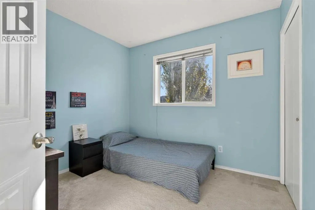 162 Mt Apex Crescent SE