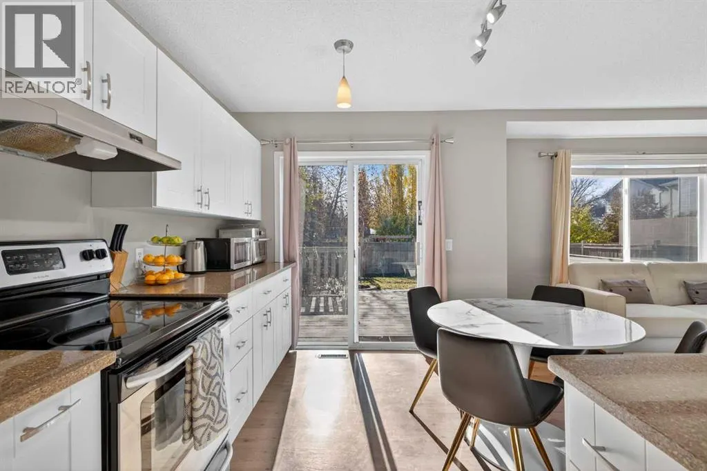 162 Mt Apex Crescent SE