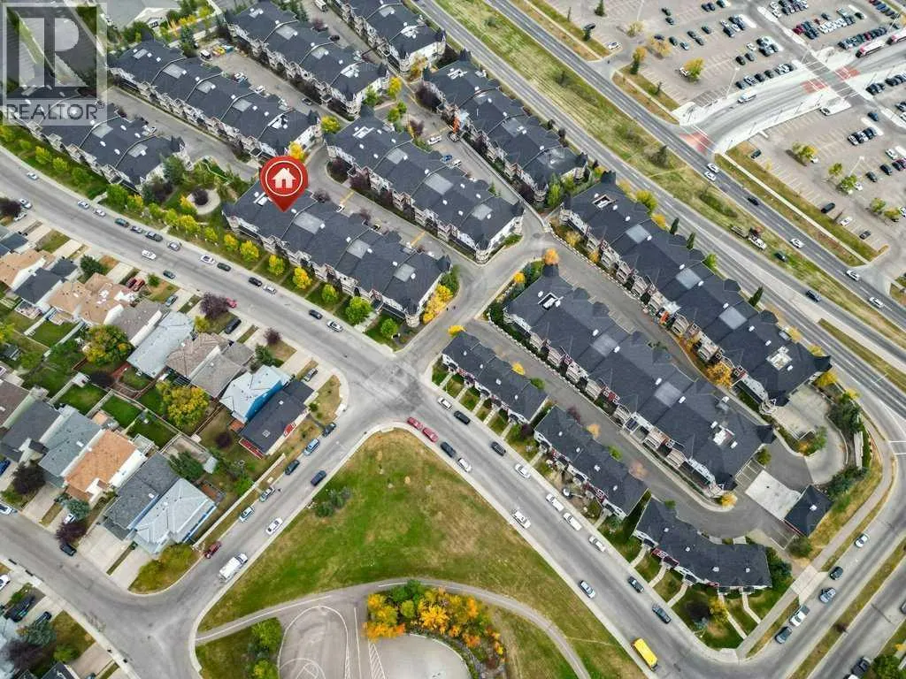 1109, 70 Panamount Drive NW