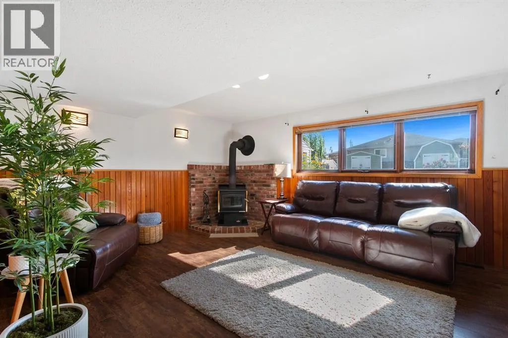5445 56 Street