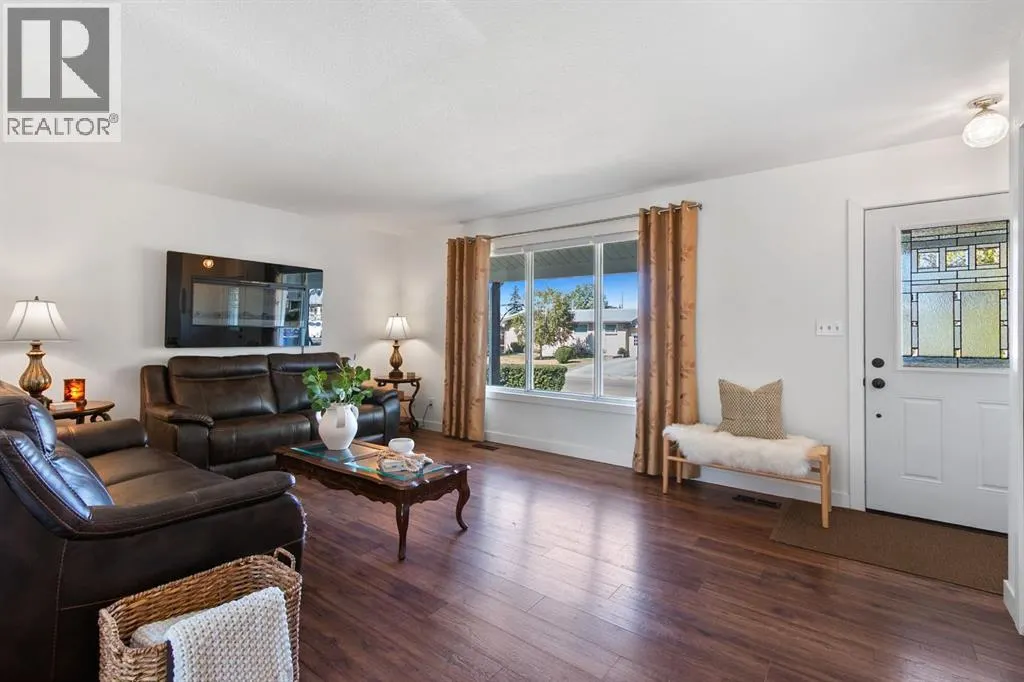5445 56 Street