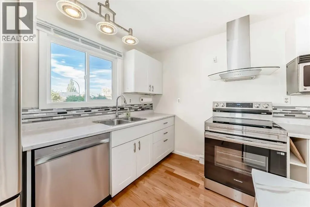 35 Ray Avenue NW
