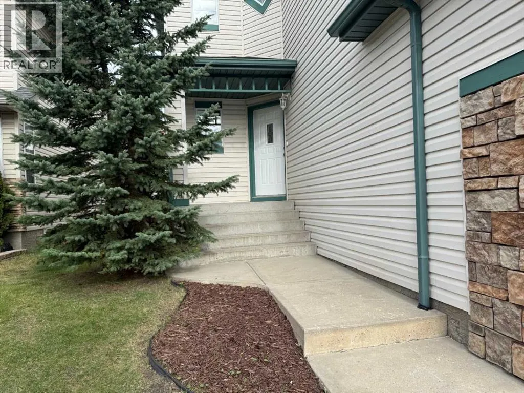 22 Arbour Butte Road NW