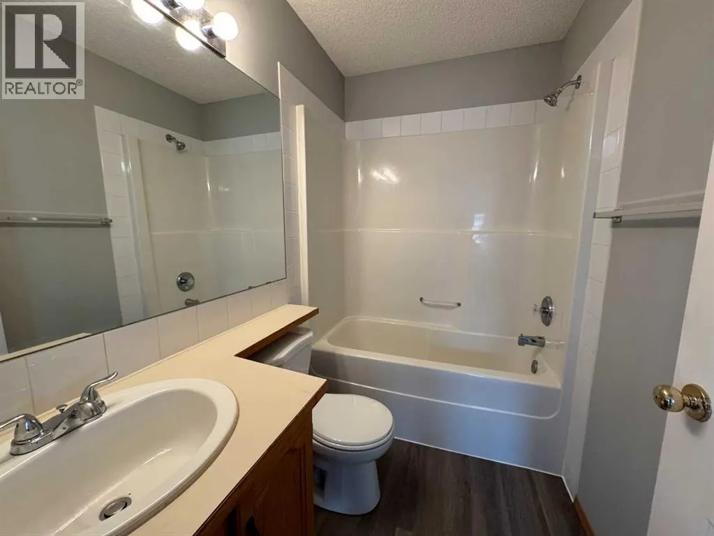 22 Arbour Butte Road NW