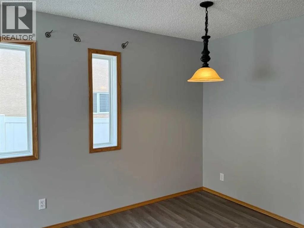 22 Arbour Butte Road NW