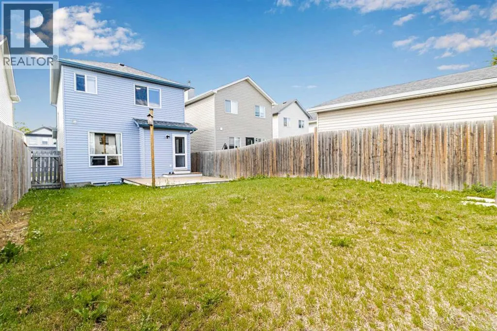 137 Covepark Crescent NE