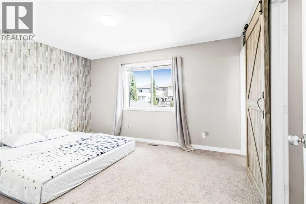 137 Covepark Crescent NE